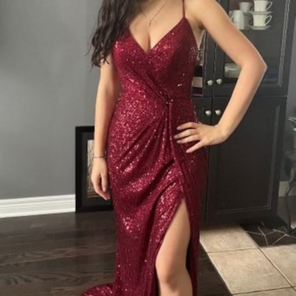 Prom Dress Long Sequins Burgancy Size 2 from Prom Girl - Picture 1 of 4